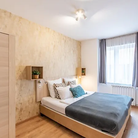 - Quiet Sleep Apartment *
