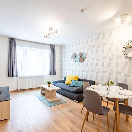- Quiet Sleep Apartman Budapest